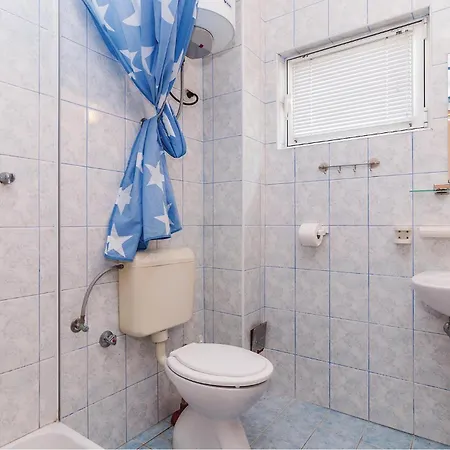 Apartamento 2 Bedroom Lovely In *