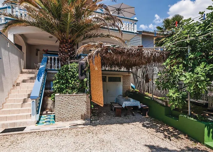 2 Bedroom In